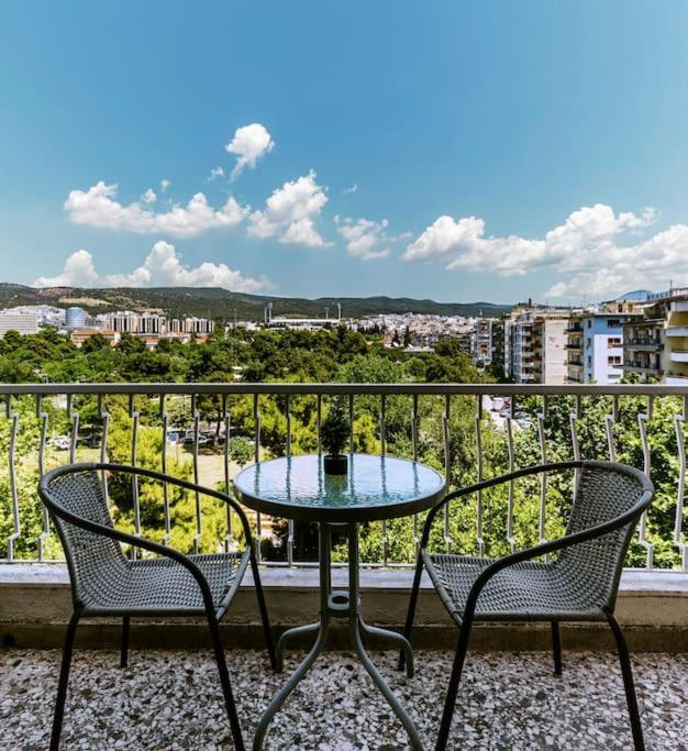 Best Location 3 Bedroom Apartment With View Салоніки Екстер'єр фото